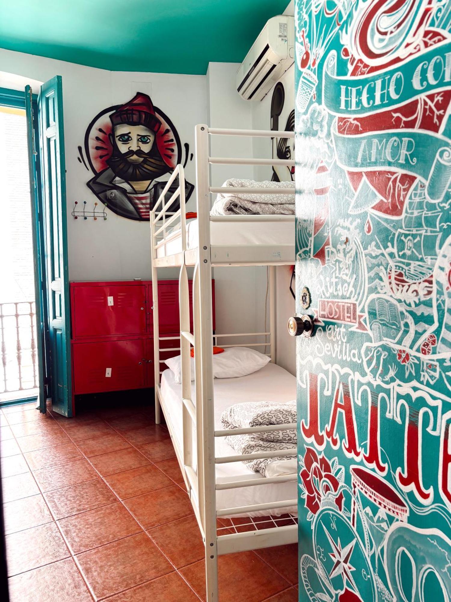 Rio Hostel Seville Ngoại thất bức ảnh