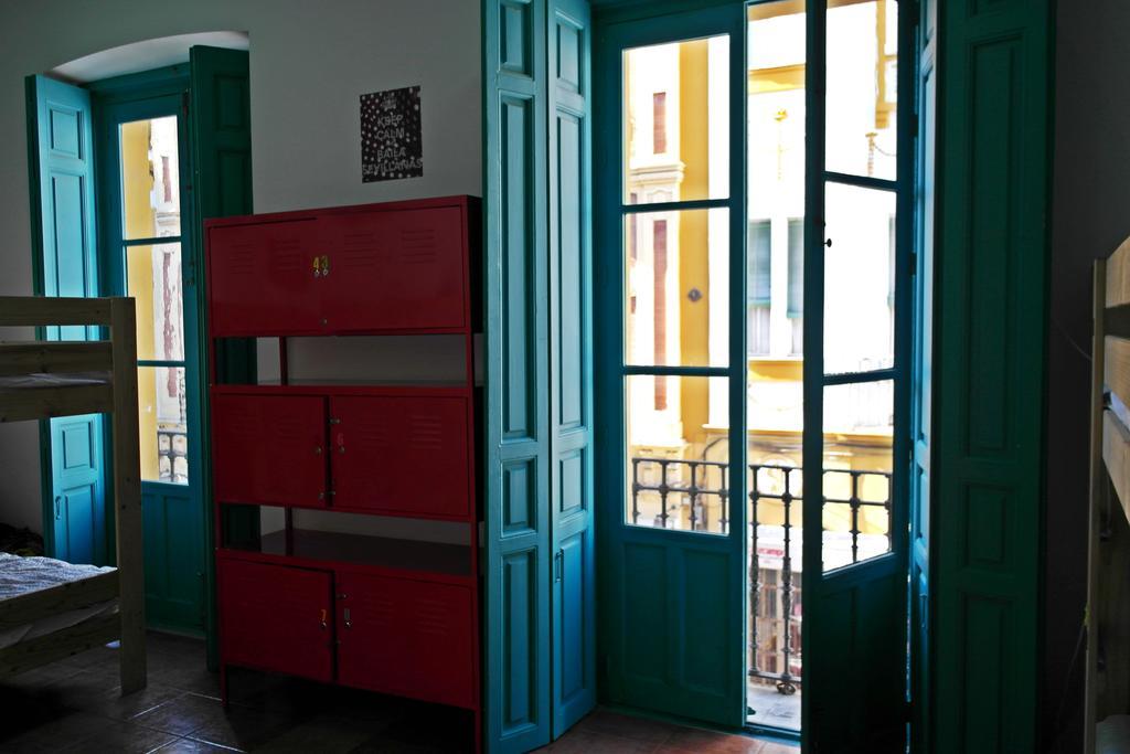 Rio Hostel Seville Ngoại thất bức ảnh