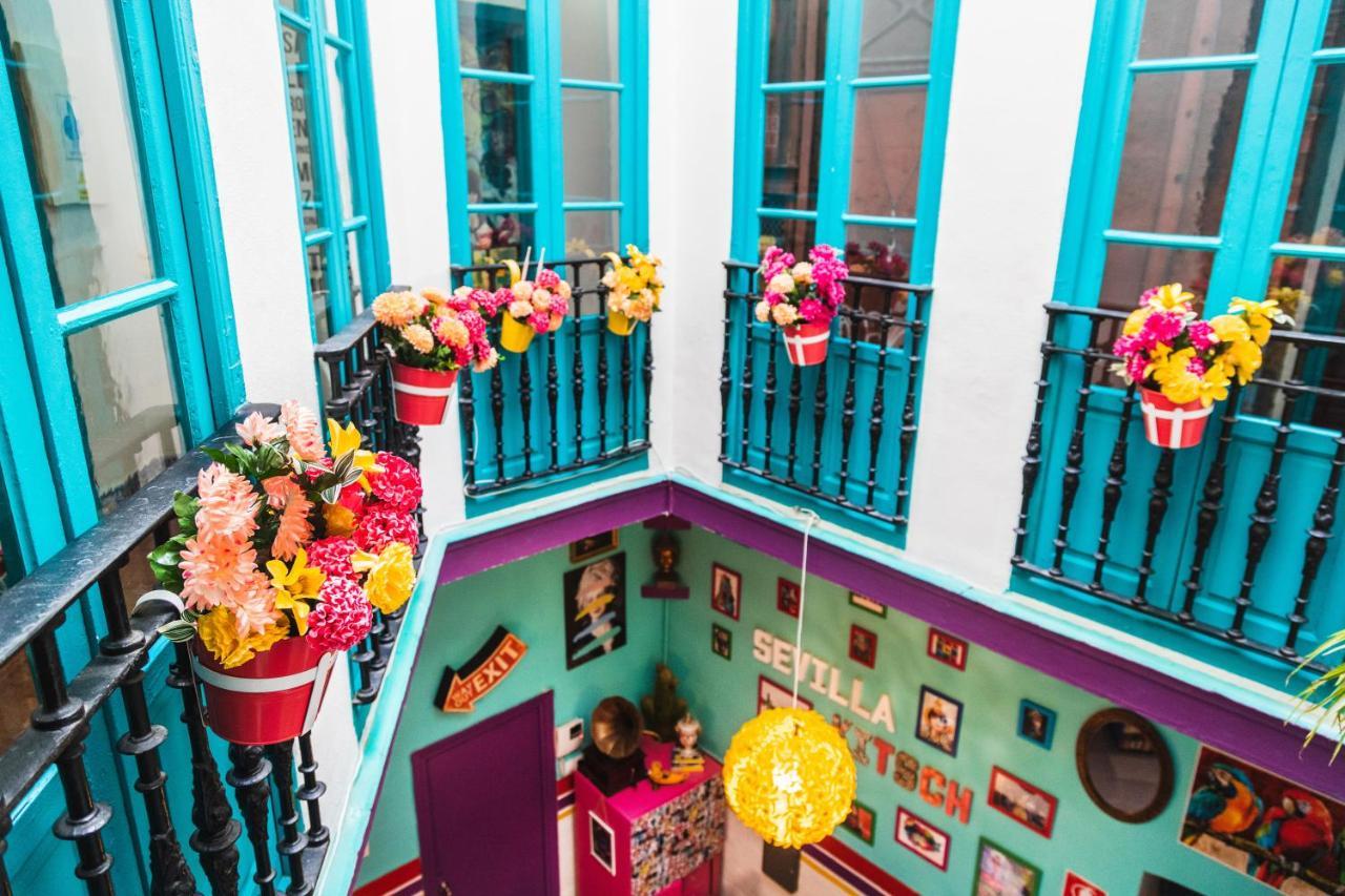 Rio Hostel Seville Ngoại thất bức ảnh